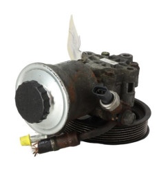 Pompe de direction TOYOTA COROLLA VERSO 2 Photo n°4