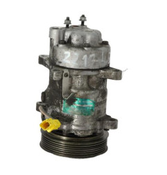 Compresseur clim PEUGEOT 206 Photo n°1