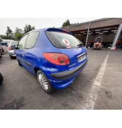 Compresseur clim PEUGEOT 206 Photo n°9