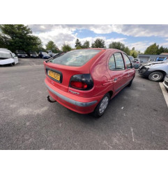 Pompe de direction RENAULT MEGANE 1 Photo n°16