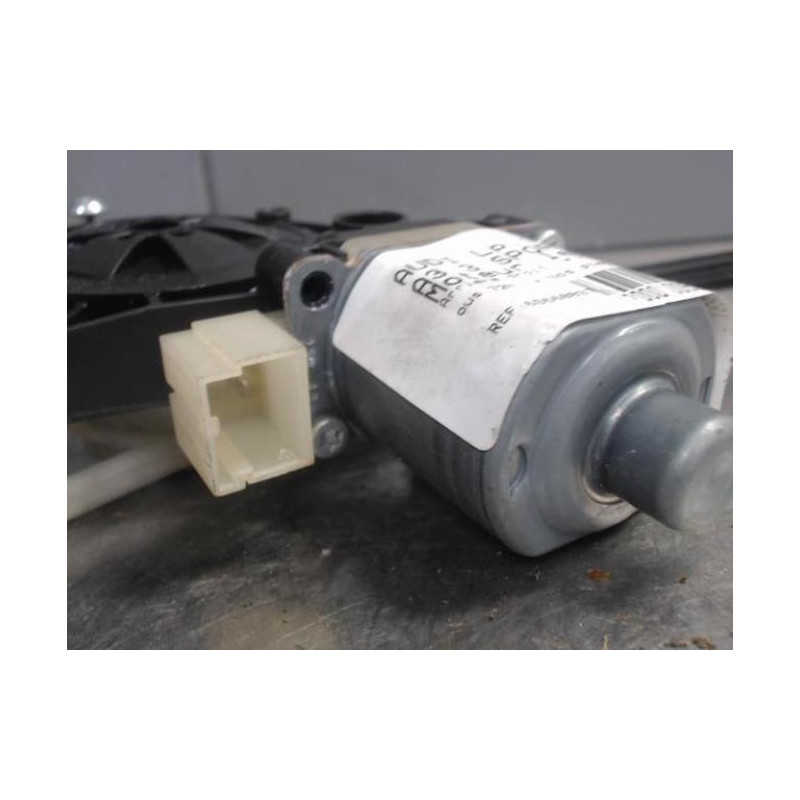 Moteur leve vitre arriere droit AUDI A3 3
