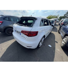 Verin de coffre AUDI A3 3 Photo n°19