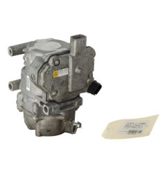 Compresseur clim TOYOTA YARIS 3 Photo n°4