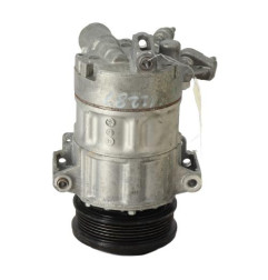 Compresseur clim FORD FIESTA 7 SOCIETE Photo n°3