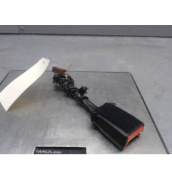 Attache ceinture avant gauche FORD FIESTA 7 SOCIETE