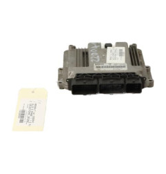 Calculateur moteur RENAULT CLIO 4 Photo n°1