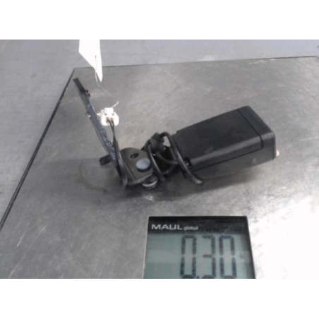 Attache ceinture arriere droit PEUGEOT 508 1 SW