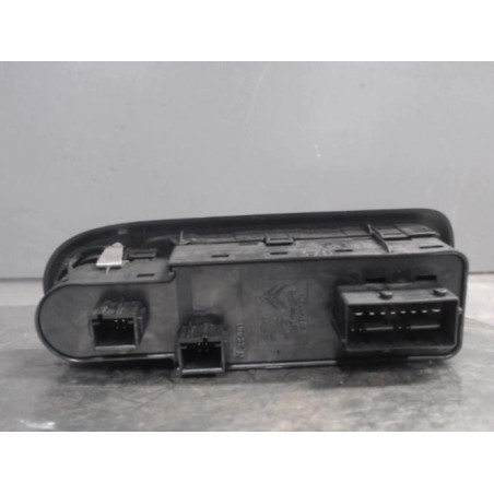 Interrupteur de leve vitre avant gauche PEUGEOT 508 1 SW Photo n°1