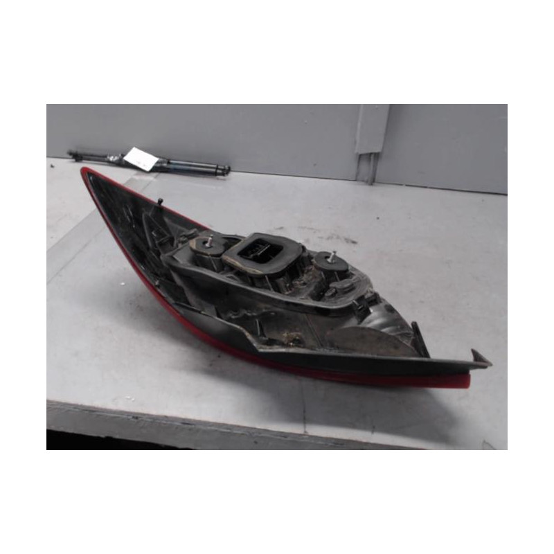 Feu arriere principal gauche (feux) OPEL CORSA D