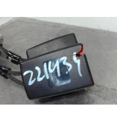 Attache ceinture arriere gauche VOLKSWAGEN POLO 4 Photo n°1