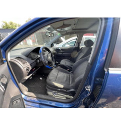 Attache ceinture avant droit VOLKSWAGEN POLO 4 Photo n°7