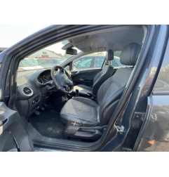 Verin de coffre OPEL CORSA D Photo n°10