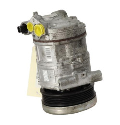 Compresseur clim FIAT FIORINO 3 Photo n°2