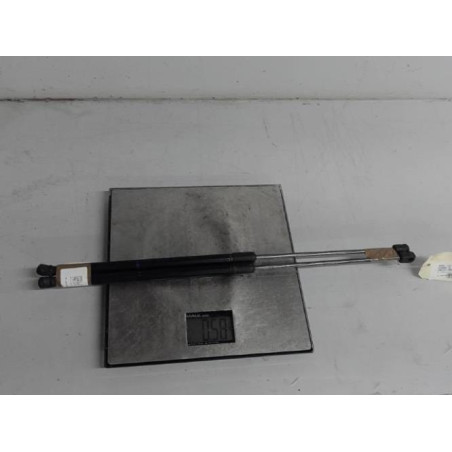 Verin de coffre OPEL CORSA D Photo n°1