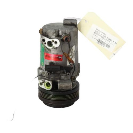 Compresseur clim BMW SERIE 3 E46 Photo n°1