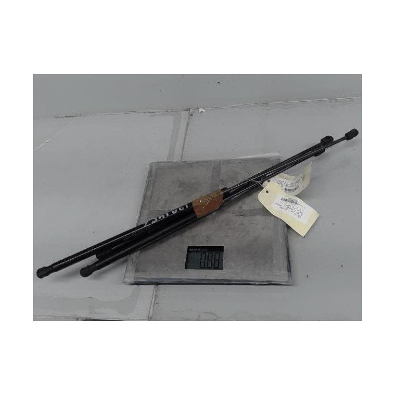 Verin de capot VOLVO V 40 2