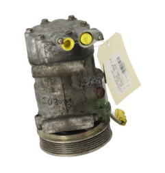 Compresseur clim PEUGEOT 307 Photo n°4