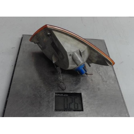 Optique avant secondaire droit (feux)(clignotant) MERCEDES VITO 638