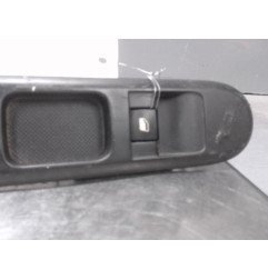 Interrupteur de leve vitre avant droit PEUGEOT 5008 1 Photo n°1