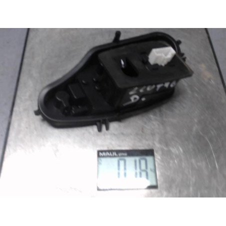 Platine feu arriere droit CITROEN C3 2 Photo n°1