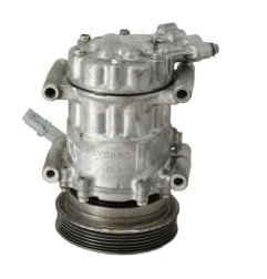 Compresseur clim NISSAN NOTE 1 Photo n°4