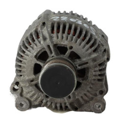 Alternateur VOLKSWAGEN PASSAT 5 Photo n°1