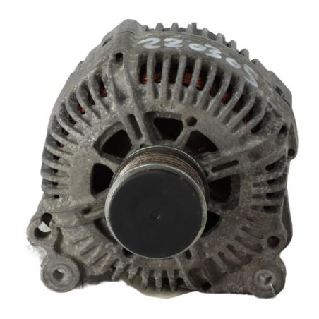 Alternateur VOLKSWAGEN PASSAT 5 Photo n°1