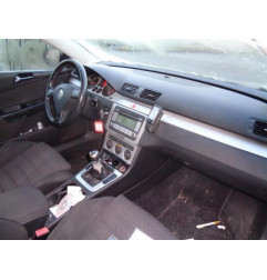 Ceinture avant gauche VOLKSWAGEN PASSAT 5 Photo n°4