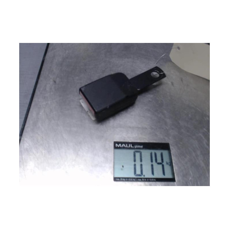 Attache ceinture arriere gauche PEUGEOT 406