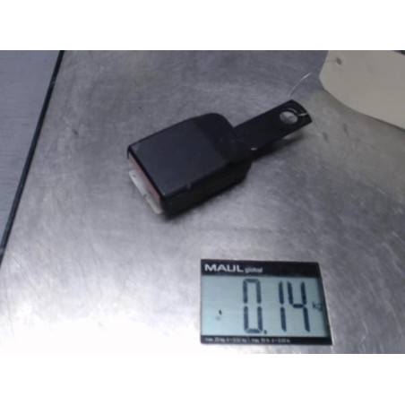 Attache ceinture arriere gauche PEUGEOT 406 Photo n°1