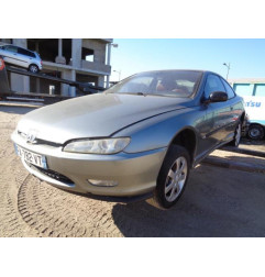 Attache ceinture arriere gauche PEUGEOT 406 Photo n°7