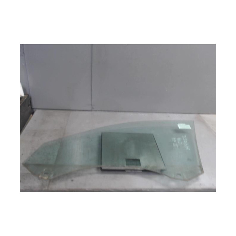 Vitre avant droit AUDI A6 3