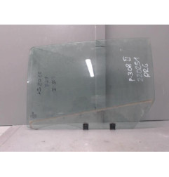 Vitre arriere gauche PEUGEOT 308 2 Photo n°1