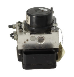 Bloc ABS (freins anti-blocage) TOYOTA YARIS 3