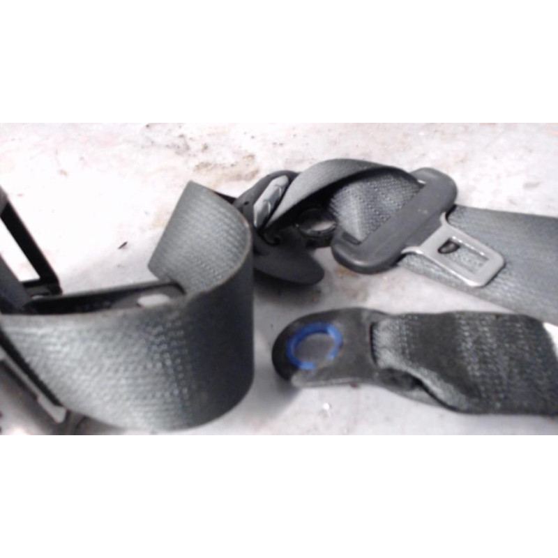 Ceinture avant droit TOYOTA YARIS 3