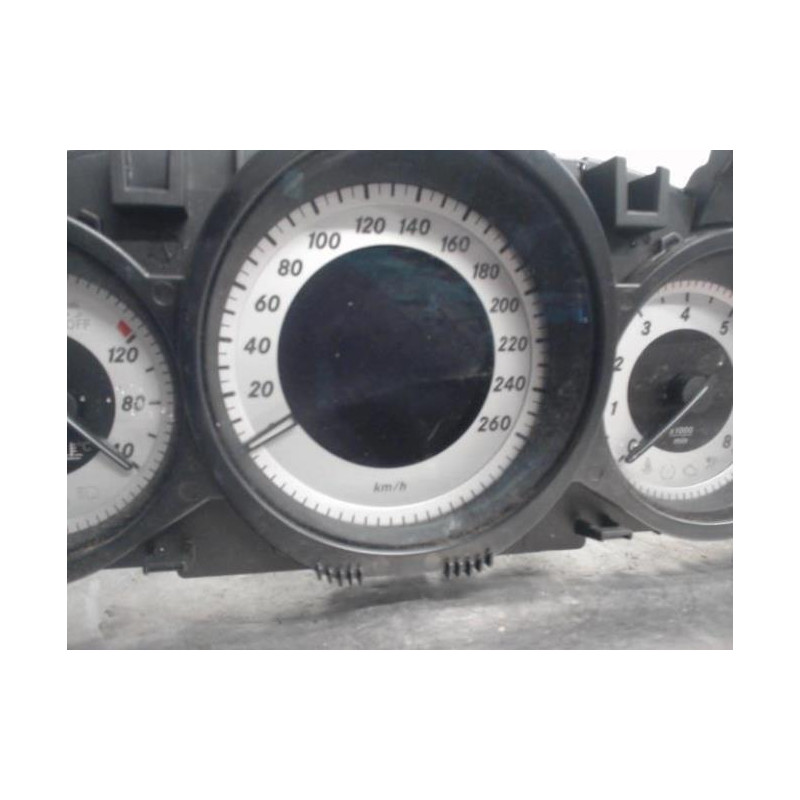 Compteur MERCEDES CLASSE C 204