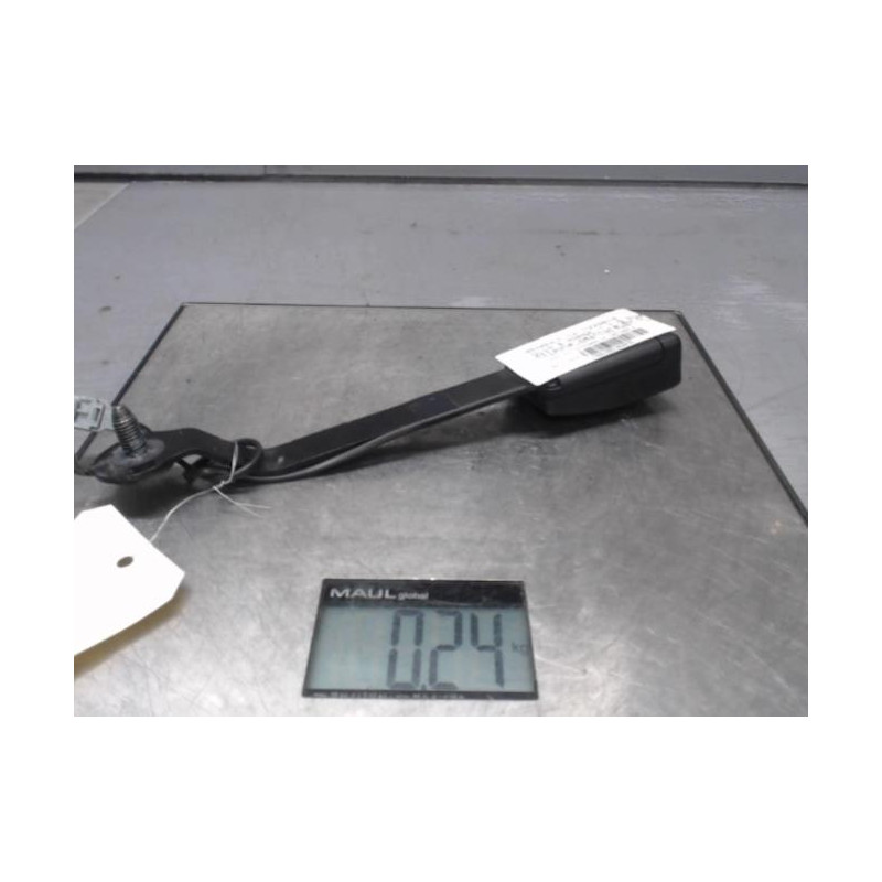 Attache ceinture avant droit RENAULT CLIO 4