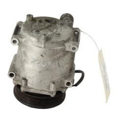 Compresseur clim FORD FIESTA 6 Photo n°4