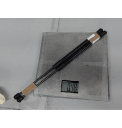 Verin de coffre KIA VENGA Photo n°3