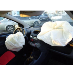 Renfort pare choc arriere (traverse) CITROEN C1 1 Photo n°9