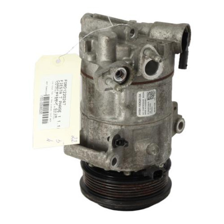 Compresseur clim FORD FIESTA 7 Photo n°1