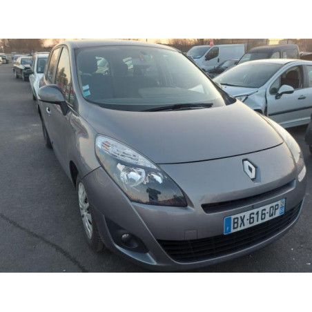 Aile avant droit RENAULT GRAND SCENIC 3