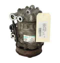 Compresseur clim FIAT GRANDE PUNTO Photo n°2