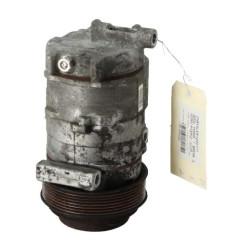 Compresseur clim CHRYSLER 300C Photo n°4