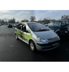 Compresseur clim CITROEN XSARA PICASSO Photo n°10
