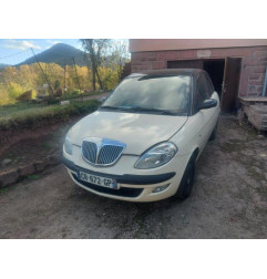 Aile avant droit LANCIA YPSILON 4 Photo n°4