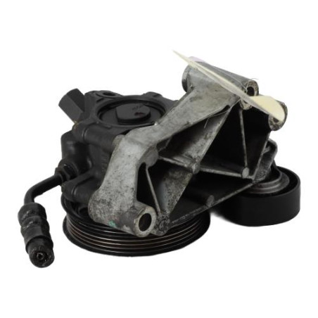 Pompe de direction FORD FOCUS 1
