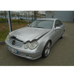 Vitre avant droit MERCEDES CLASSE CLK 209 Photo n°3