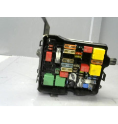 Porte fusible PEUGEOT 208 1 Photo n°1