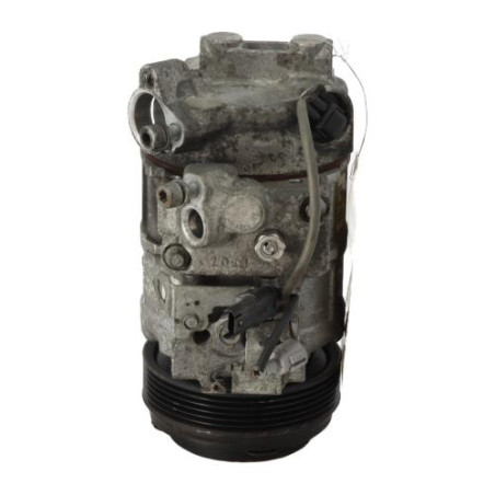 Compresseur clim BMW SERIE 1 E87 Photo n°2